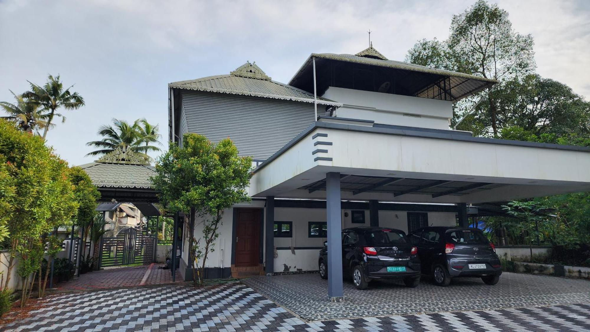 Ebs Guest House Nedumbassery Bagian luar foto